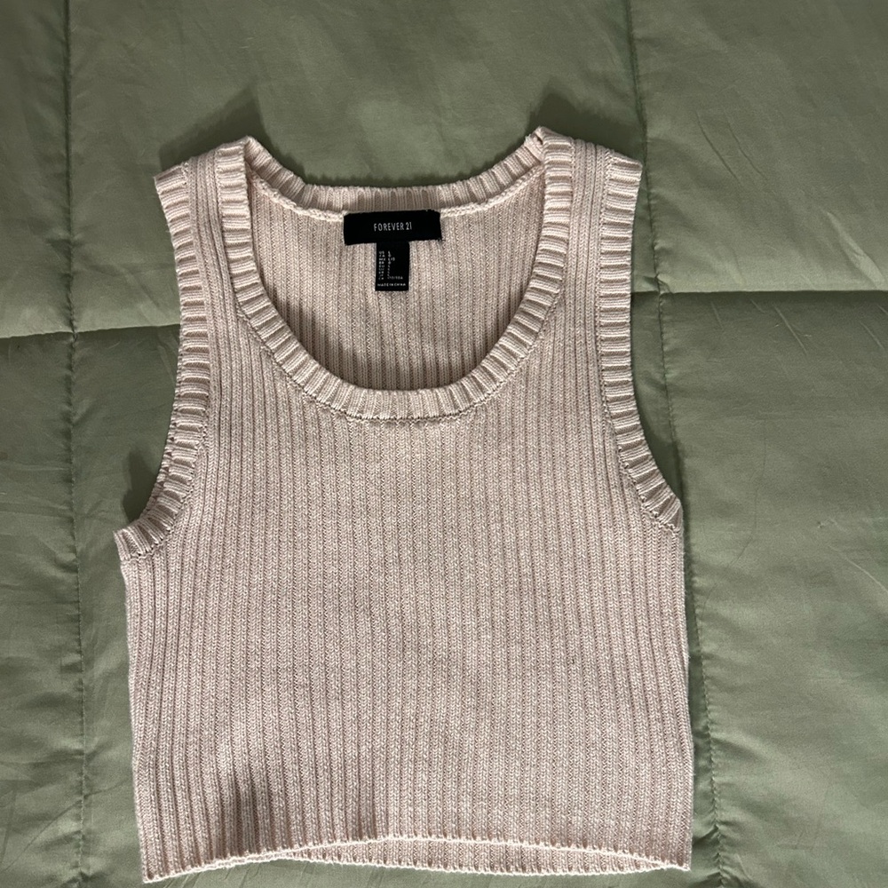 Forever 21 Ivory Ribbed Crop Top